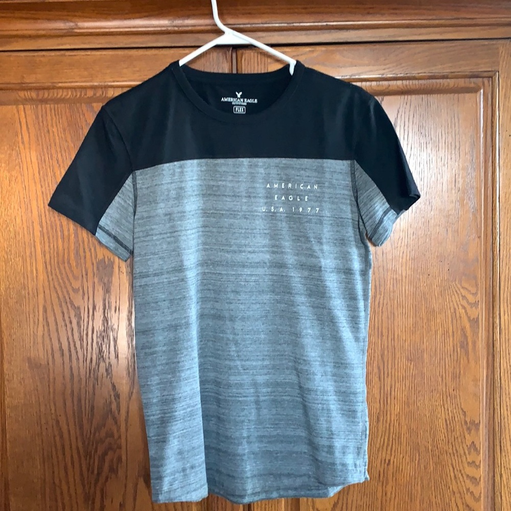 American Eagle T Shirt Black/Grey XS